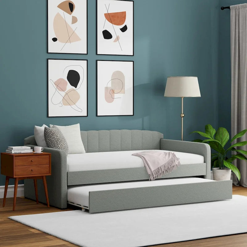 Scalloped Daybed with Trundle-7