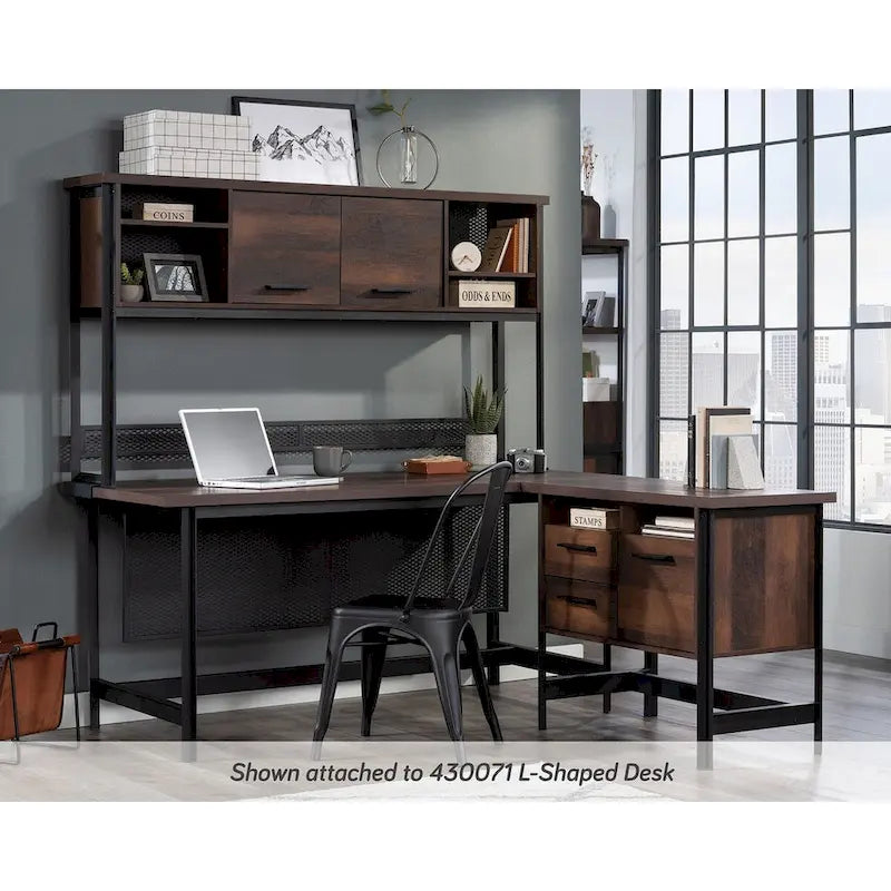 Briarbrook Large Hutch Bo-3